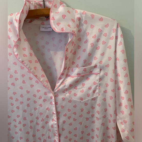 NWOT Tabitha Webb⭐️sleepwear pink and white satin hearts sleep shirt Siz… - Picture 2 of 7